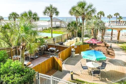 Pelican Beach Resort 1409 photo 40