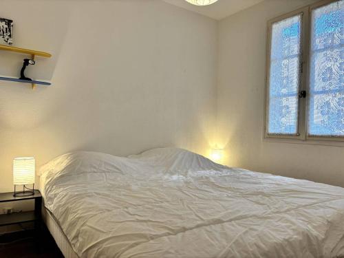 HYE011-316 Appartement 2 pièces avec parking privé - 4 personnes proche du port et de la mer