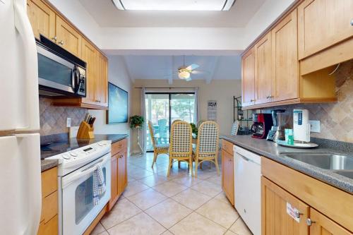 Seascape Golf Villas 92G photo 12