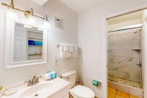 Summit Beach Resort, Unit 704 photo 17