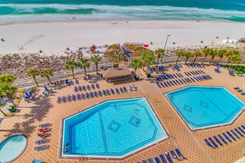 Summit Beach Resort, Unit 704 photo 22