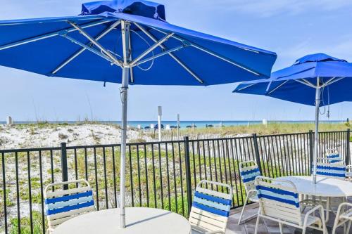 Pelican Beach Resort 502 photo 40