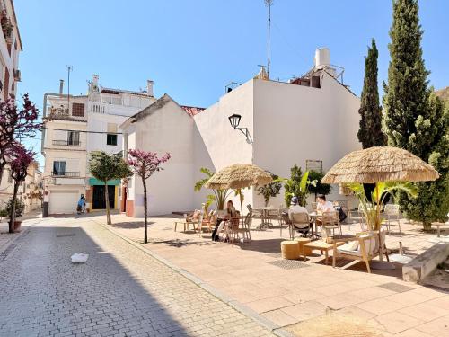 El Castillo Apartamentos Boutique Old Town Estepona - EaW Homes