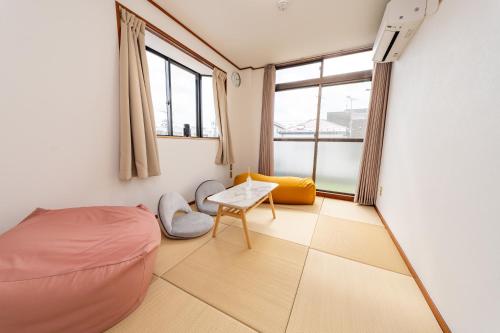 Holiday Home 3 Floors 115 m Near Haneda Airport 6 Bedrooms Sleeps 9
