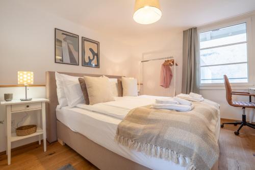 Modern Apartment in Central Basel near Rhine - Special TOP LUX 32 Apartment, up to 4 guests