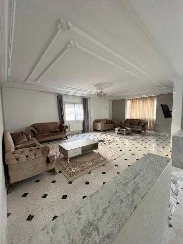 Appartement très spacieux avec vue agréable