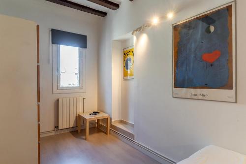 4071 - AB Centric Apartment in Raval