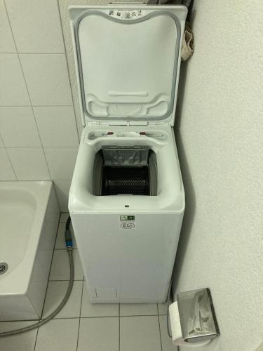 1 Flat-Room Bern