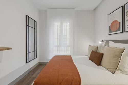 Cozy Studio Retreat in Charming Chamberí