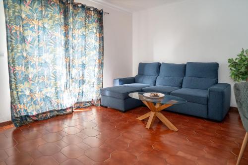 DolcePlace - Apartment near the Beach with Balcony & Sea View