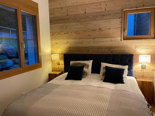 Stylish Modern Family Apartment close to the lifts