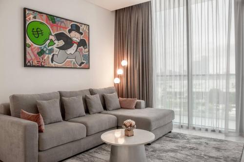 District One Residence 1-Bed with Downtown Views - Onelink