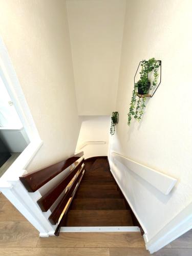 Modern 2BR Near City Centre -free Parking-Garden 6-8 photo 17