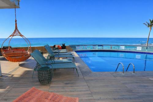 Monte Pascoal Praia Hotel Salvador — Pool view