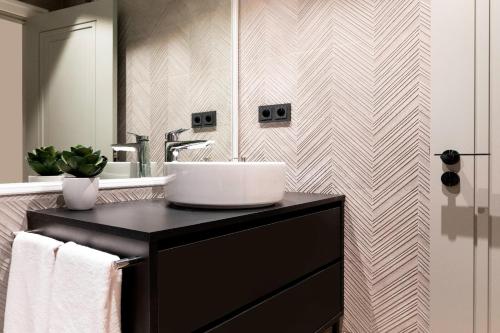 Edmond Vibes Puerta del Sol Suites photo 26