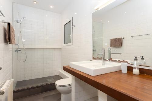 Filmoteca Sarria 1- wifi quiet bright comfi