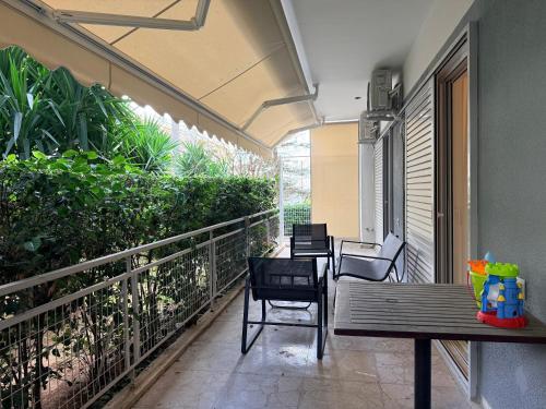 Solvy Areos Seaside Suite - Direct to Airport & City Center & Piraeus Port