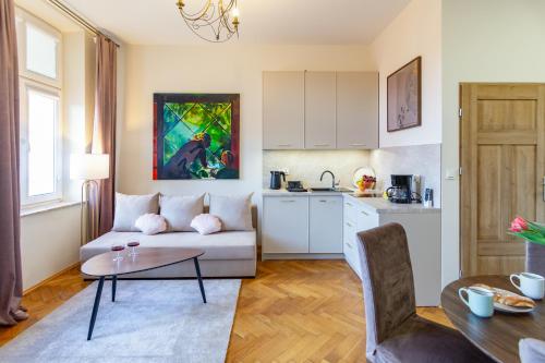 Velvet, feel-good, just steps from the Main Square