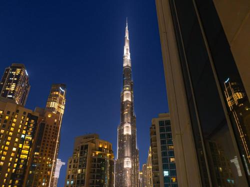 Luxury Cozy Minimalist 1BR Haven Burj View