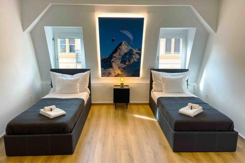 City Center 4BD Parking Fast WiFi