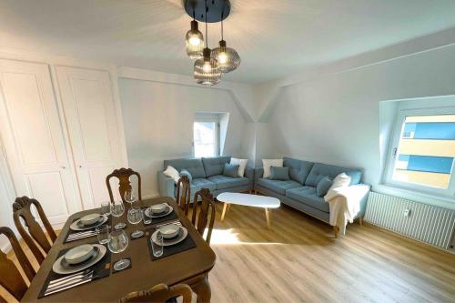 City Center 4BD Parking Fast WiFi