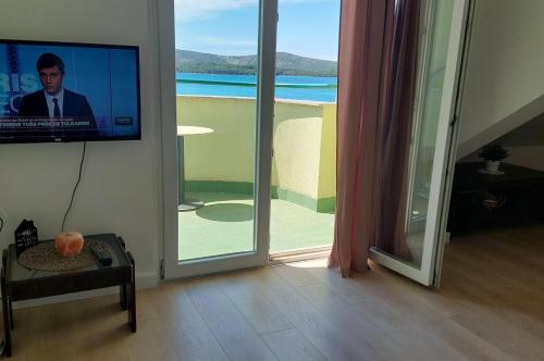 Holiday apartment in Zaboric with sea view, balcony, air conditioning, WiFi 5177-3
