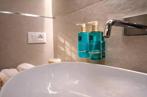 Hotel PI Arte Exclusive Suite photo 22