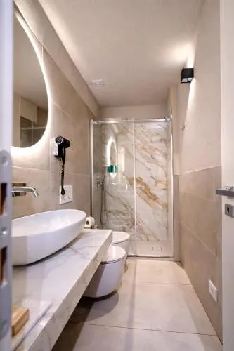 Hotel PI Arte Exclusive Suite photo 12