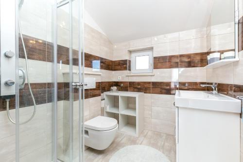 Apartments by the sea Trogir - 25303