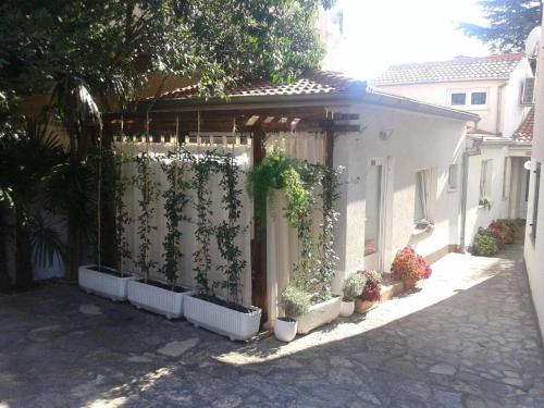Apartments with parking space Biograd na Moru, Biograd - 25385