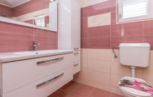 Family friendly house with a swimming pool Biograd na Moru, Biograd - 25459