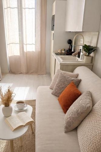 Modern Cozy studio Monaco - walk to Monaco