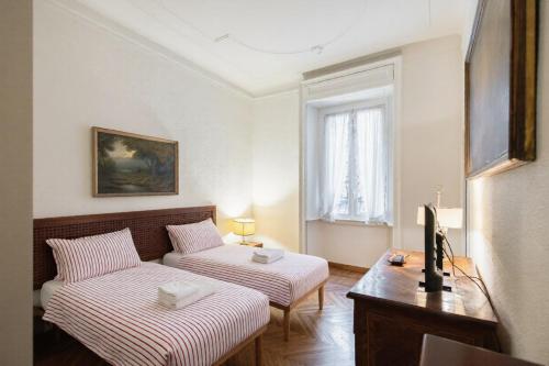 Large comfort suite 6 persons close downtown