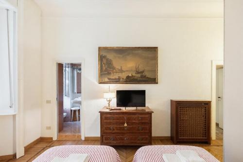 Large comfort suite 6 persons close downtown