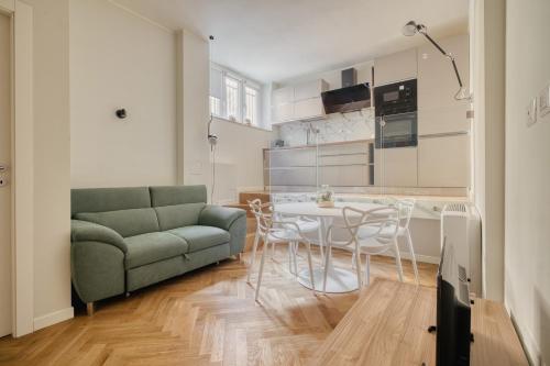 Hostmate - Milan - Benvenuto Cellini