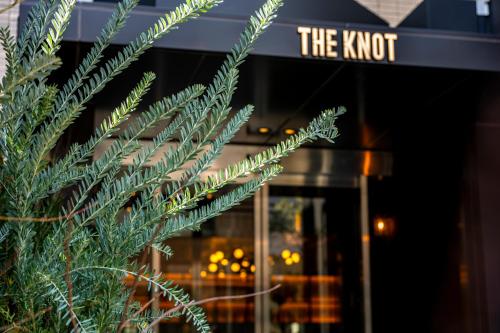 THE KNOT FUKUOKA Tenjin