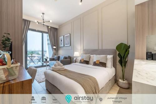 Airstay - Stylish Studio - JVT - Community Views - Monthly Offer Available