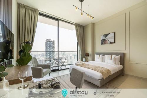 Airstay - Cozy Smart Studio - City Views - Monthly Offer Available