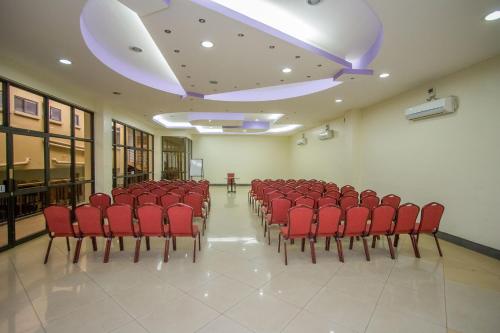 Φωτογραφία από το άλμπουμ του Holiday Express Hotel Kampala στην Καμπάλα