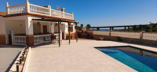 Villa Maria Gomez