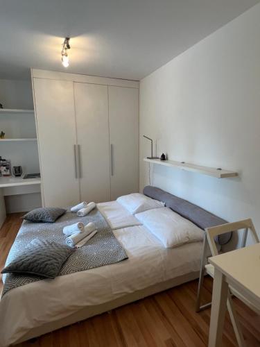 Apartments Annette - studio apartment or two bedroom apartment with parking