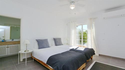 Modern 3 Bedroom Villa with Private Pool & Roof Terrace - Vilamoura