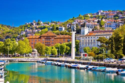 Luxury Apartment NUR Rijeka by the SEA