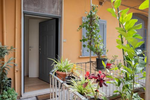 Tibaldi Home, Navigli Style in Corte tranquilla, a pochi passi da Navigli e tran tran della Città