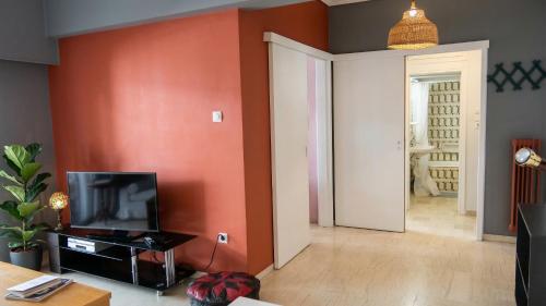 City Nest Panormou