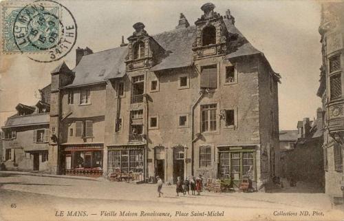 T2 Moderne Face Cathédrale - Cœur Historique
