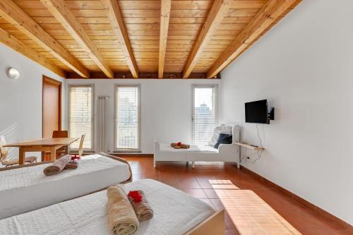 Alessia's Flat - Michetti