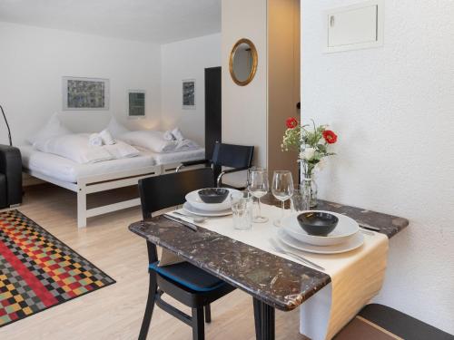 Apartment Chalet Sunneblick by Interhome