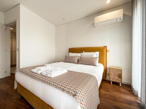 Flores 177 - One Bedroom Flat in Antas