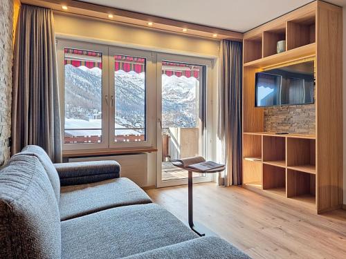 Apartment Sonnhalde A-2 by Interhome